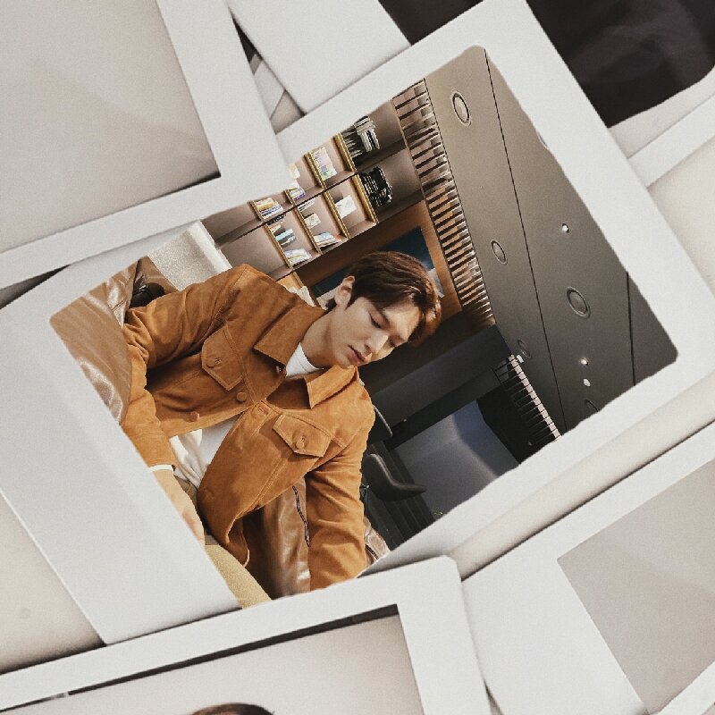 30/50PC Korean Idol Lee Minho  - Korean Lifestyle Magazine บทวิจารณ์และราคา